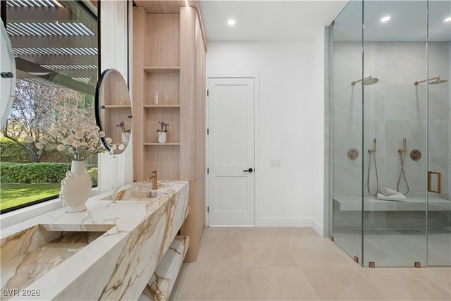 2740 Desert Troon Street, Las Vegas, NV 89135