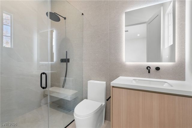 2740 Desert Troon Street, Las Vegas, NV 89135