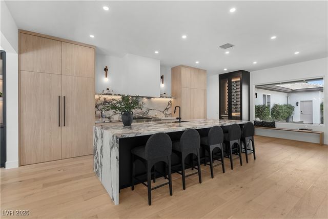 2740 Desert Troon Street, Las Vegas, NV 89135