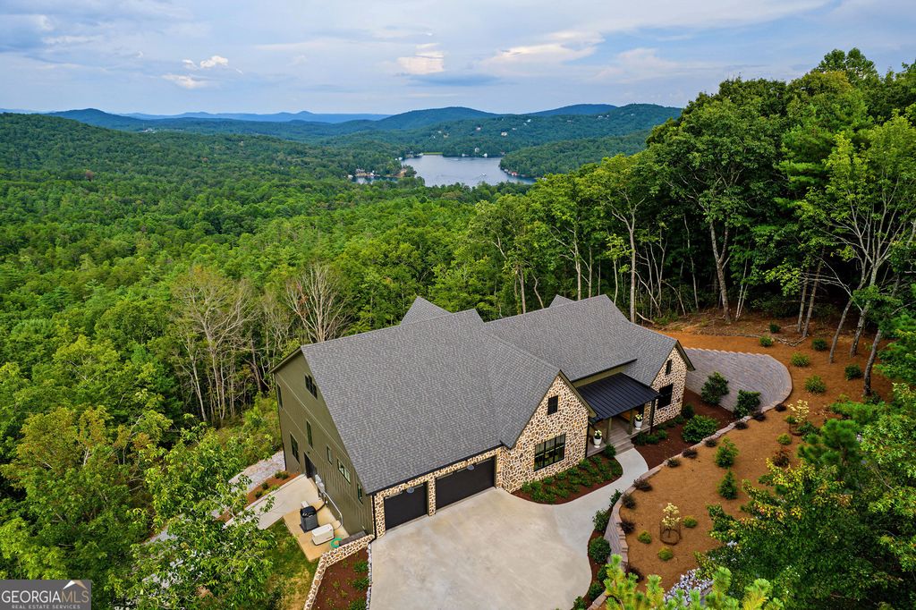 1095 Rabun Bluffs Drive, Lakemont, GA 30552 — photo 2