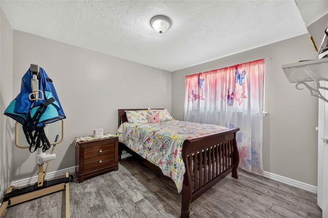 1314 Wentwood Drive, Pasadena, TX 77504