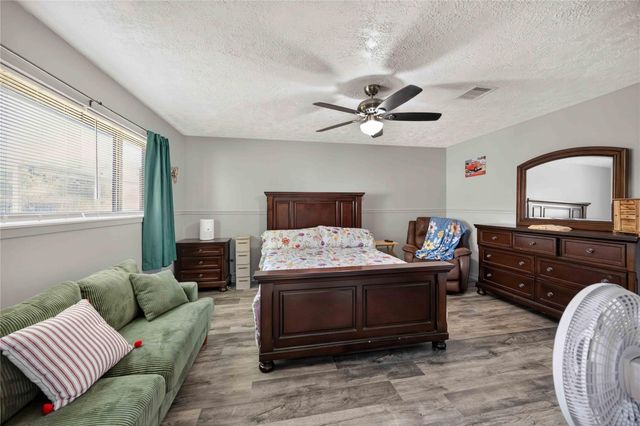 1314 Wentwood Drive, Pasadena, TX 77504