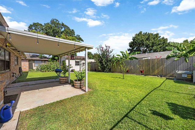 1314 Wentwood Drive, Pasadena, TX 77504