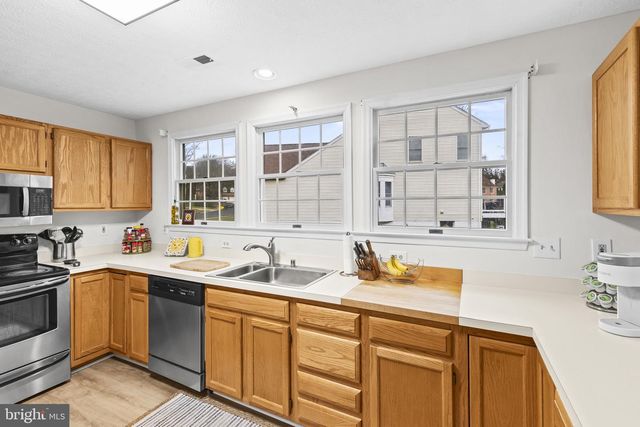 1004 SUMMER HILL DR, Odenton, MD 21113