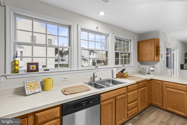 1004 SUMMER HILL DR, Odenton, MD 21113