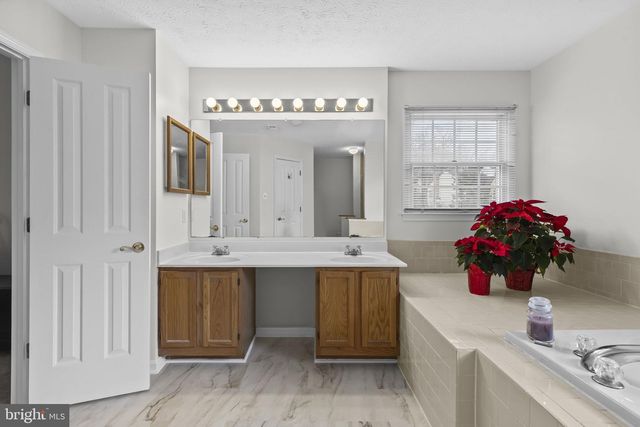 1004 SUMMER HILL DR, Odenton, MD 21113