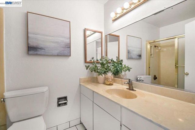 3330 Kemper Rd, Fremont, CA 94536