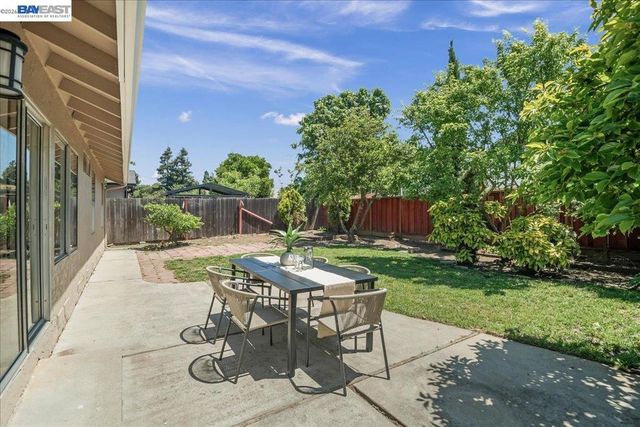3330 Kemper Rd, Fremont, CA 94536