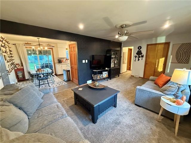 20 W Meyer Avenue, Neshannock Twp, PA 16105