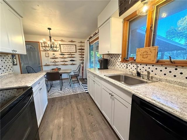 20 W Meyer Avenue, Neshannock Twp, PA 16105