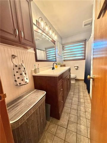 20 W Meyer Avenue, Neshannock Twp, PA 16105