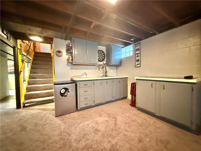 20 W Meyer Avenue, Neshannock Twp, PA 16105