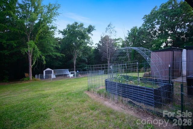 1400 Independence Square, Kannapolis, NC 28081