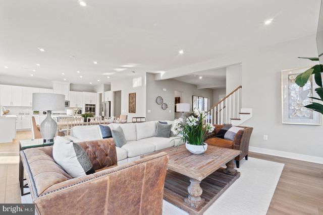 2932 BLUE SKIES LN, Upper Marlboro, MD 20774