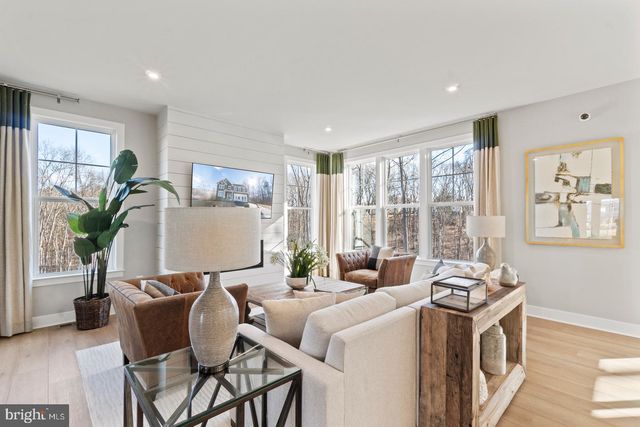 2932 BLUE SKIES LN, Upper Marlboro, MD 20774