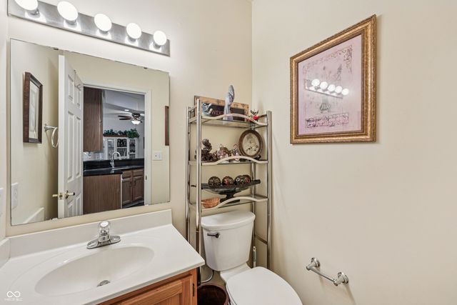 257 Strand Lane C, Avon, IN 46123