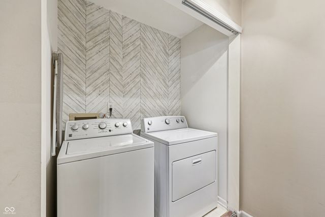 257 Strand Lane C, Avon, IN 46123