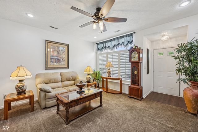 257 Strand Lane C, Avon, IN 46123