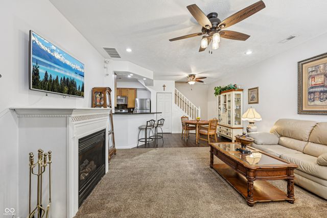 257 Strand Lane C, Avon, IN 46123