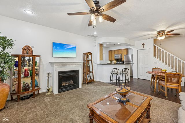 257 Strand Lane C, Avon, IN 46123