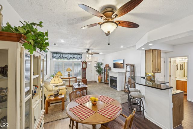 257 Strand Lane C, Avon, IN 46123