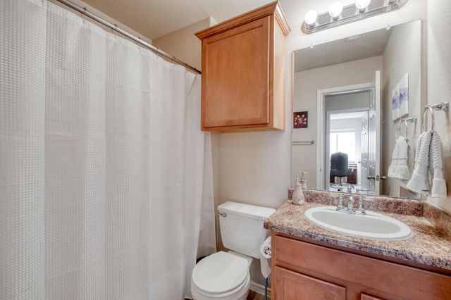 303 Baldwin ST, Hutto, TX 78634