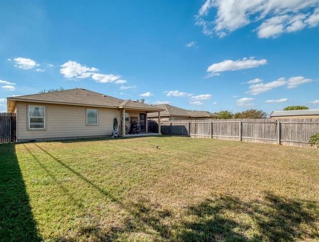 303 Baldwin ST, Hutto, TX 78634