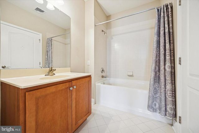 317 CARSON TER, Huntingdon Valley, PA 19006