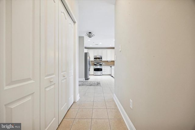 317 CARSON TER, Huntingdon Valley, PA 19006