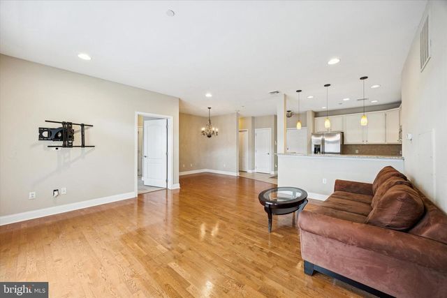 317 CARSON TER, Huntingdon Valley, PA 19006