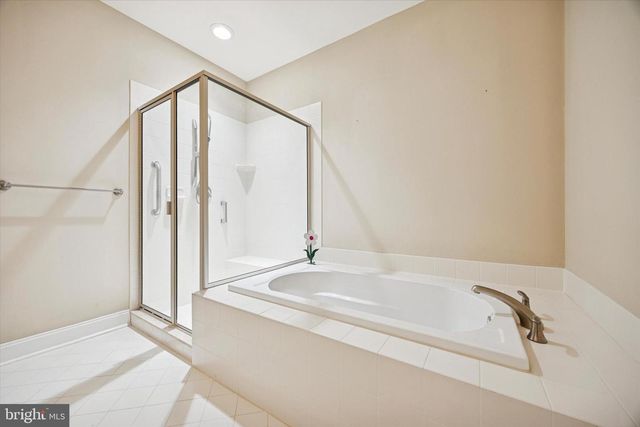 317 CARSON TER, Huntingdon Valley, PA 19006