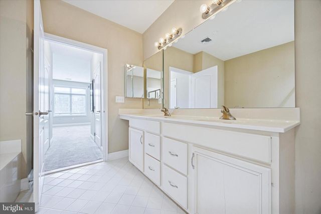 317 CARSON TER, Huntingdon Valley, PA 19006