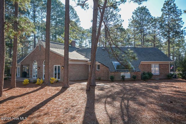 85 Leven Links Lane, Pinehurst, NC 28374