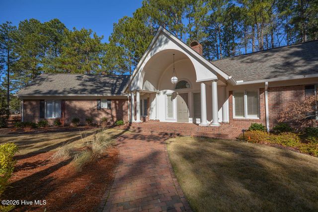 85 Leven Links Lane, Pinehurst, NC 28374