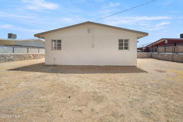 9309 VICKSBURG Drive, El Paso, TX 79924