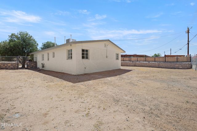 9309 VICKSBURG Drive, El Paso, TX 79924