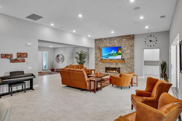 22147 Long Trot Drive, Escondido, CA 92029