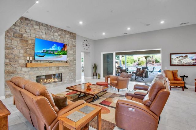 22147 Long Trot Drive, Escondido, CA 92029