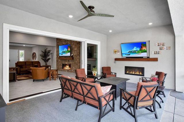 22147 Long Trot Drive, Escondido, CA 92029