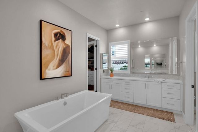 22147 Long Trot Drive, Escondido, CA 92029