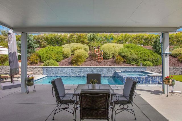 22147 Long Trot Drive, Escondido, CA 92029