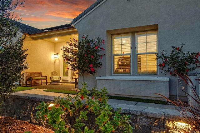 22147 Long Trot Drive, Escondido, CA 92029