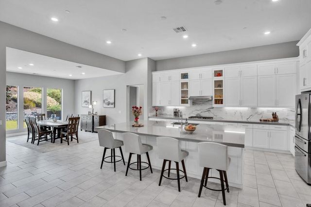22147 Long Trot Drive, Escondido, CA 92029