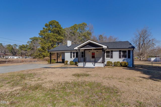 107 E New Hope Road, Goldsboro, NC 27534