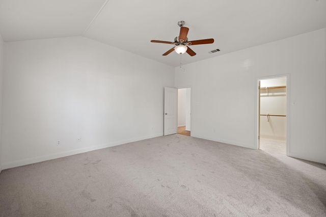 3936 Kristencreek LN, Round Rock, TX 78681