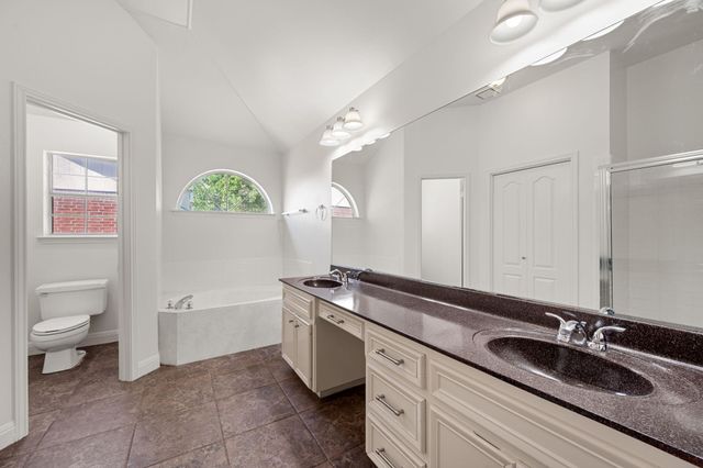 3936 Kristencreek LN, Round Rock, TX 78681