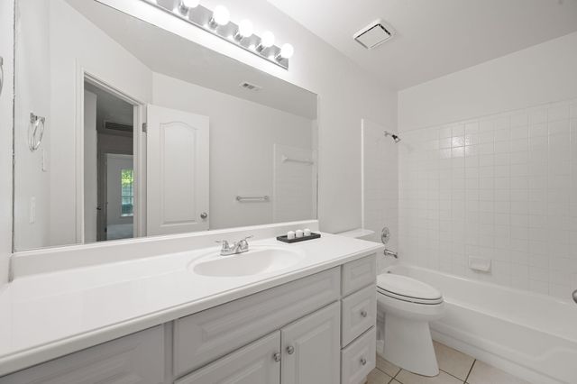 3936 Kristencreek LN, Round Rock, TX 78681