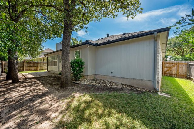 3936 Kristencreek LN, Round Rock, TX 78681