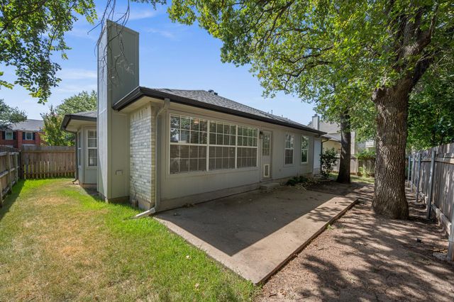 3936 Kristencreek LN, Round Rock, TX 78681
