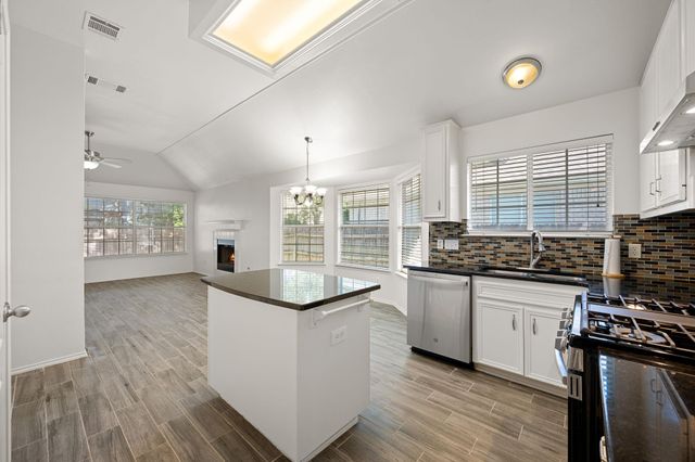 3936 Kristencreek LN, Round Rock, TX 78681